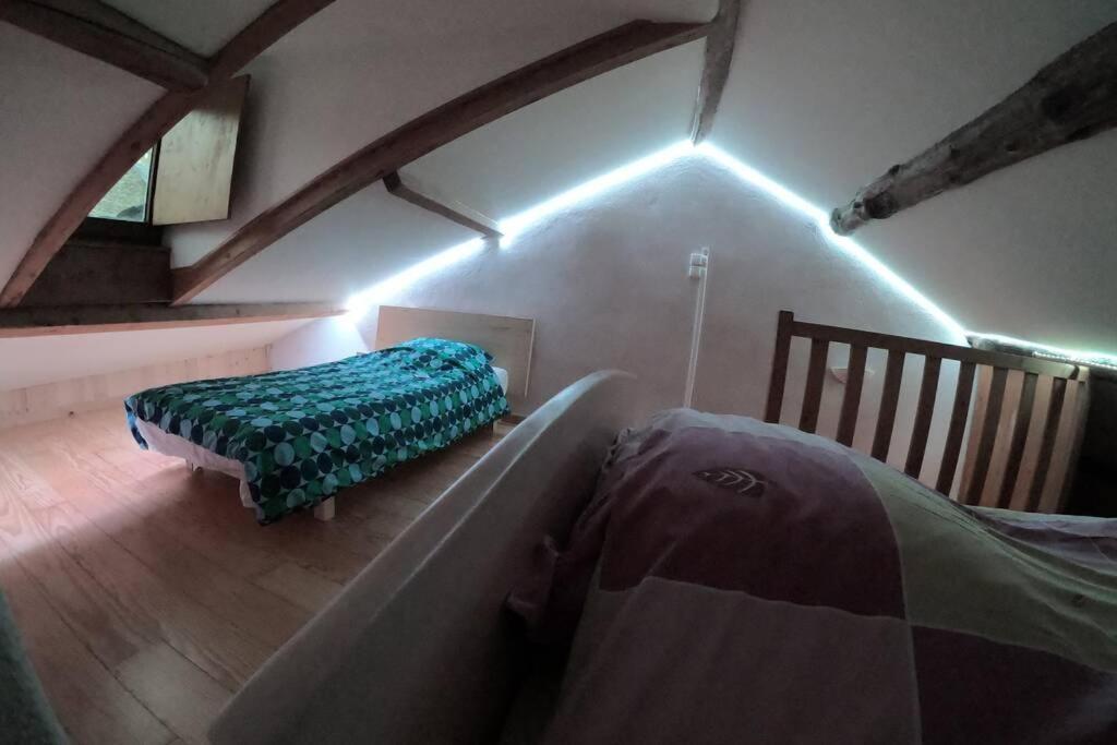 Gite Ispagnac Bagian luar foto