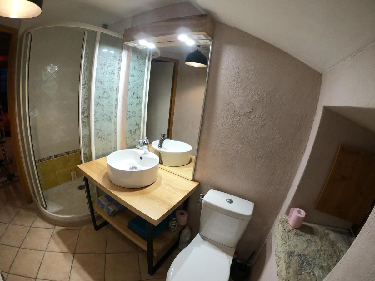 Gite Ispagnac Bagian luar foto