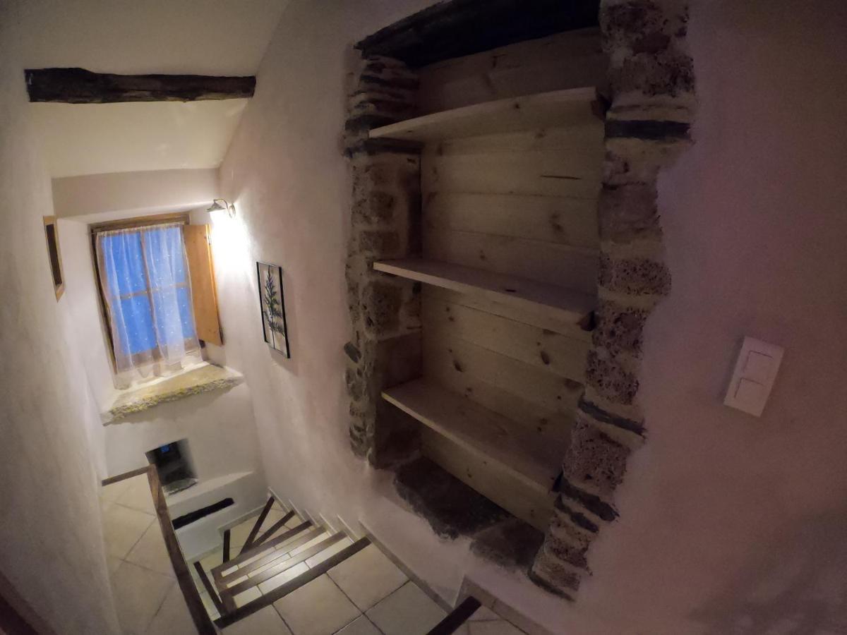Gite Ispagnac Bagian luar foto