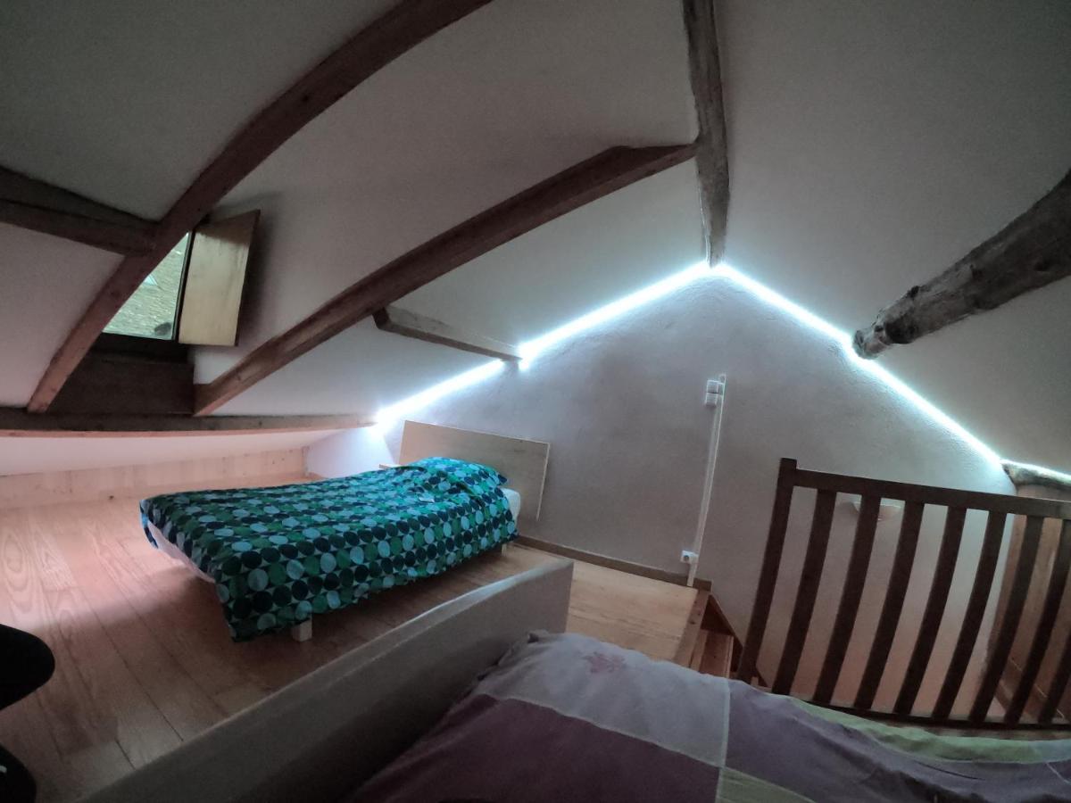 Gite Ispagnac Bagian luar foto